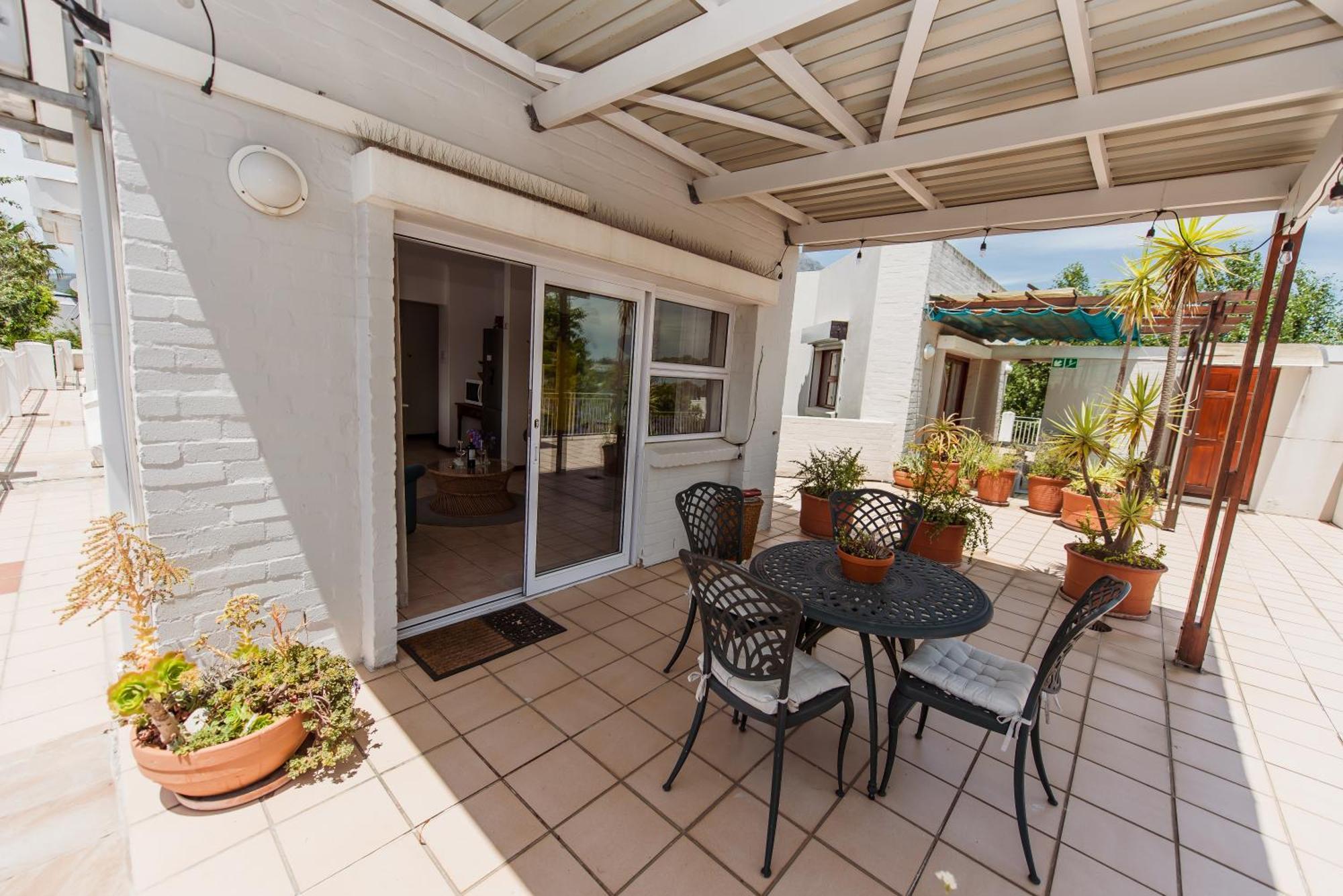 Luxury Suite Near Church Street Stellenbosch Buitenkant foto